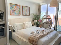 Entertainment District Suites & Towers Toronto