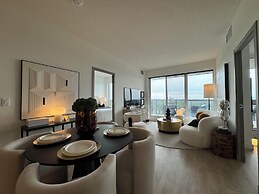 Entertainment District Suites & Towers Toronto