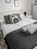 Cosy 3-bed Apartment in Hythe High Street