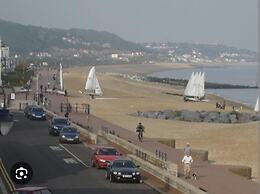 Cosy 3-bed Apartment in Hythe High Street