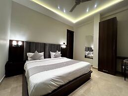 Hotel Majestic Grand By MNG Rooms