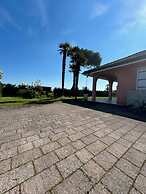 Garden Retreat by the sea on Albarella