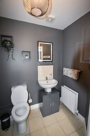 Immaculate 3-bed House in Newcastle