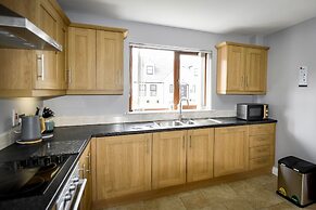 Immaculate 3-bed House in Newcastle