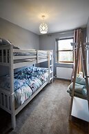 Immaculate 3-bed House in Newcastle