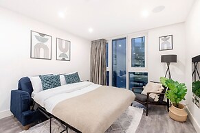 Charming 2BR 2BA Near Tower Bridge