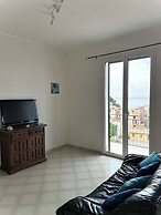 Seafront House Le Finestre Sul Mare With Balcony