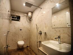 HOTEL RINKY'S PALACE