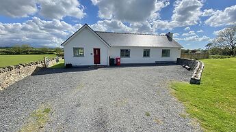 Beautiful, Private Farm Cottage in Anglesey