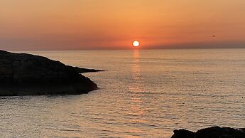 Beautiful, Private Farm Cottage in Anglesey