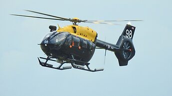 Beautiful, Private Farm Cottage in Anglesey