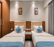 J Square Inn