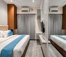 J Square Inn