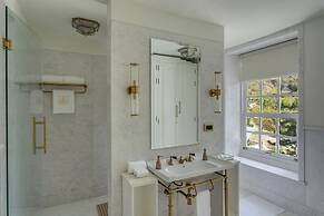 Kinwani House by Aalia Collection