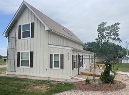 Bright and Stylish Home Great Central Location!