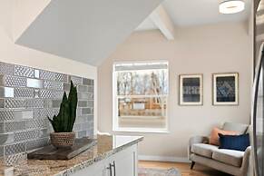 Bright and Stylish Home Great Central Location!