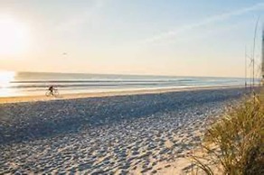 Completely Refurbished Flat Near the Beach