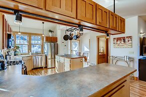 Brilliant Posh Home - Backs to Poudre River Trail