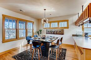 Brilliant Posh Home - Backs to Poudre River Trail