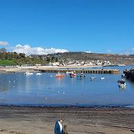 Serenity Holiday Let in South Chard