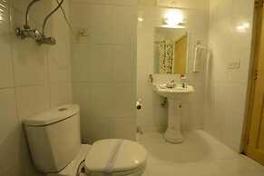 Goroomgo Park Paradise Manali