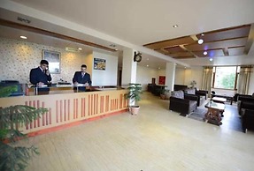 Goroomgo Park Paradise Manali