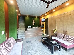 Roomshala 156 Hotel Mannat Inn