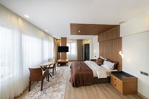 PERA NORTH HOTEL - LOUNGE & RESTAURANT