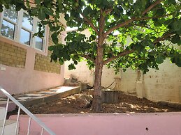 D S Residence Remarkable 3-bed House in Freetown