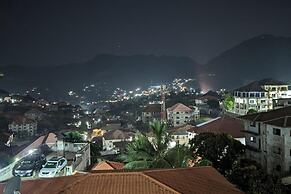 D S Residence Remarkable 3-bed House in Freetown