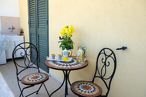 3809 Casa Selenella by Barbarhouse