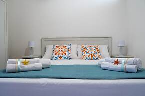 3809 Casa Selenella by Barbarhouse