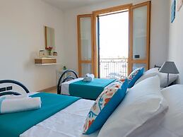 3809 Casa Selenella by Barbarhouse