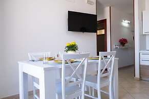 3809 Casa Selenella by Barbarhouse