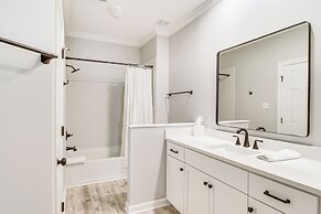 Orange Beach Waterfront Condo w/ Pool Access!