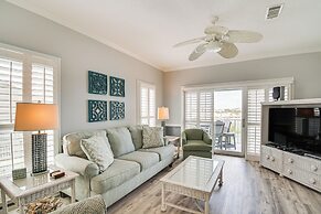 Orange Beach Waterfront Condo w/ Pool Access!
