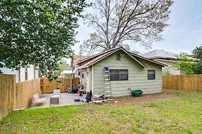 Cozy Vicksburg Home w/ Patio ~ 1 Mi to Riverfront!
