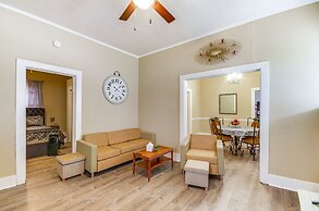 Cozy Vicksburg Home w/ Patio ~ 1 Mi to Riverfront!