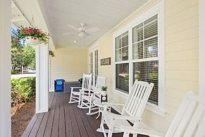 1317 Laurel Grove 3 Bedroom Home by RedAwning