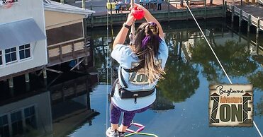 1317 Laurel Grove 3 Bedroom Home by RedAwning