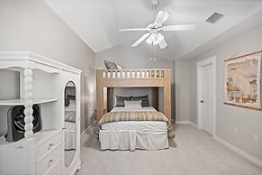 1317 Laurel Grove 3 Bedroom Home by RedAwning