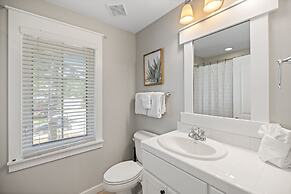 1317 Laurel Grove 3 Bedroom Home by RedAwning