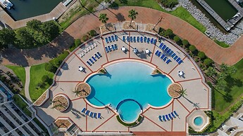 The Moorings 103 3 Bedroom Condo by RedAwning