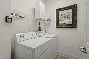 The Moorings 103 3 Bedroom Condo by RedAwning