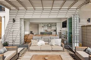 Persian Bliss 10 Bedroom Townhouse