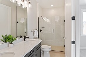 Persian Bliss 10 Bedroom Townhouse