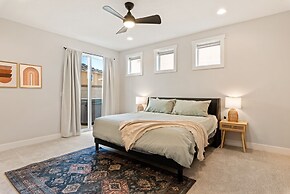 Persian Bliss 10 Bedroom Townhouse