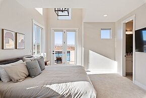 Persian Bliss 10 Bedroom Townhouse