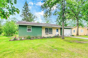 Waterfront Home w/ Dock & Fire Pit in Pine River