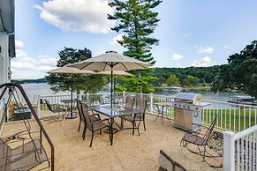 Lake of the Ozarks Haven w/ Decks, Dock & Kayaks!